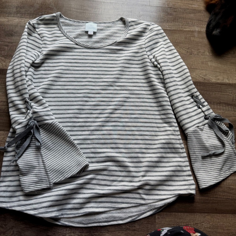 Sunday Womens Striped Lace Up Bell Sleeve Sweatshirt Top Grey White Large
